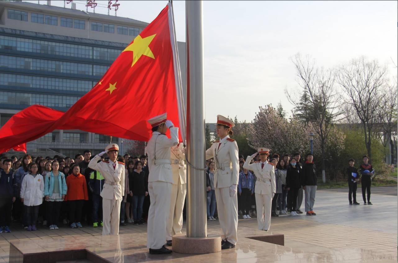 还盯着GL8和奥德赛？国产MPV样样都更棒！
